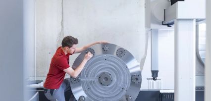 Vpenjanje na ničelno točko kot ključ do večje produktivnosti v CNC proizvodnji